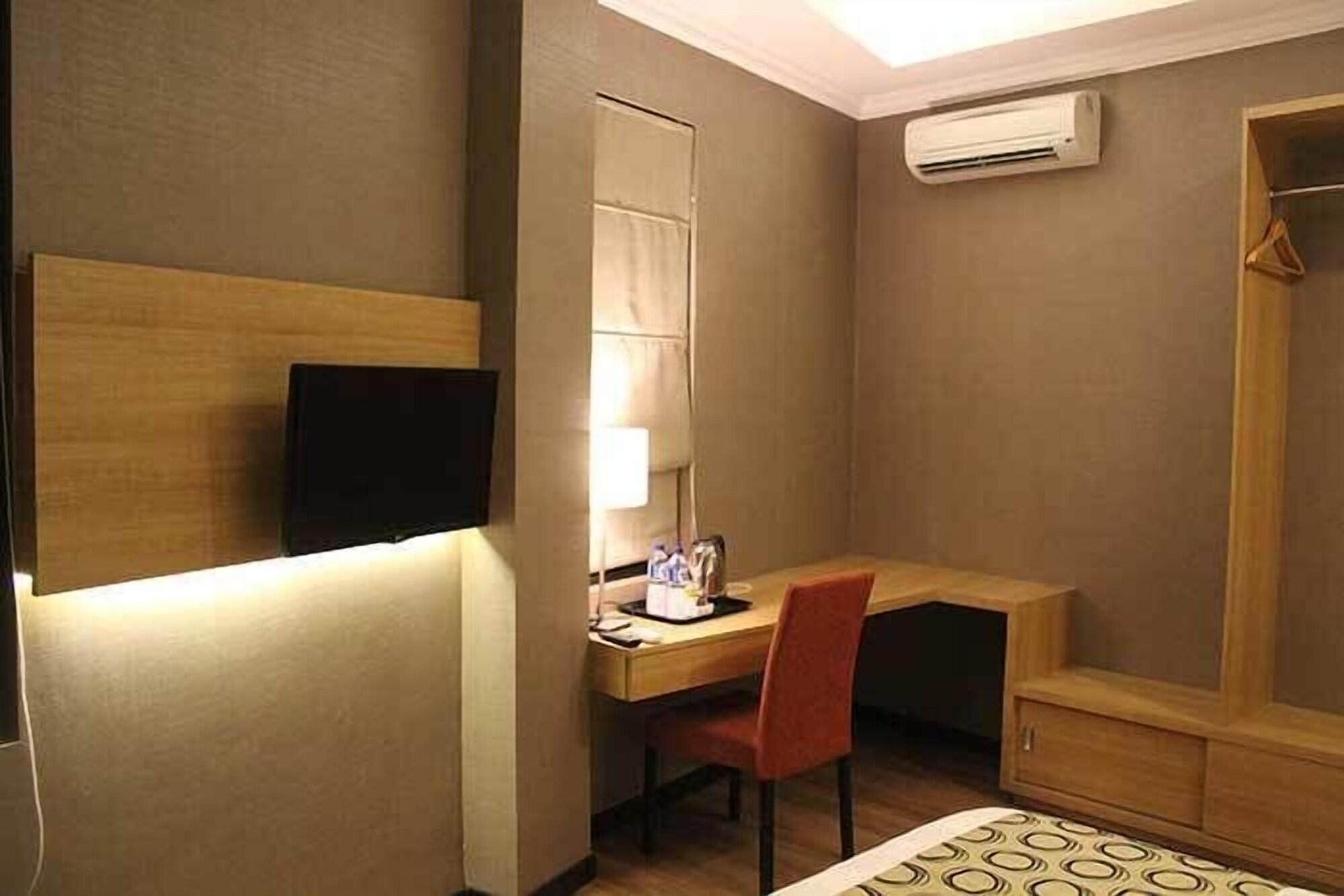 Fontana Hotel Jakarta Luaran gambar