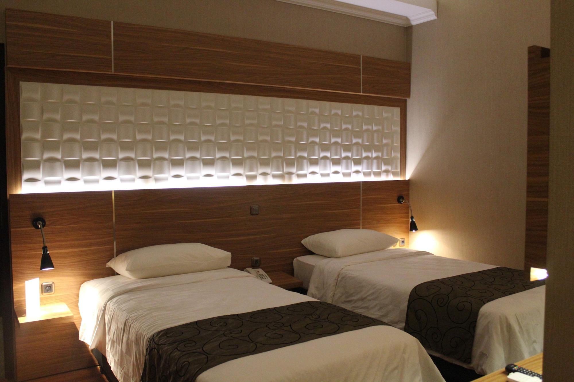 Fontana Hotel Jakarta Luaran gambar