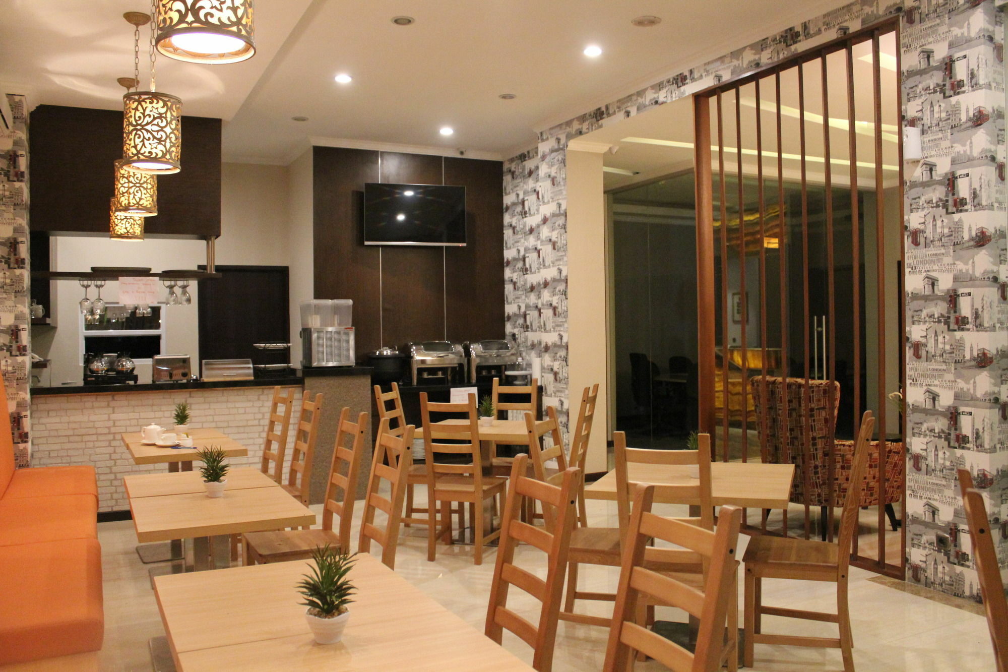 Fontana Hotel Jakarta Luaran gambar